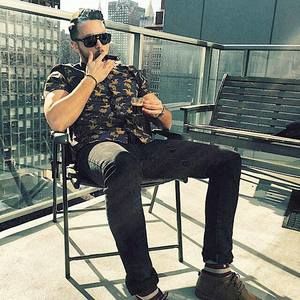 Meet your Posher, Peter